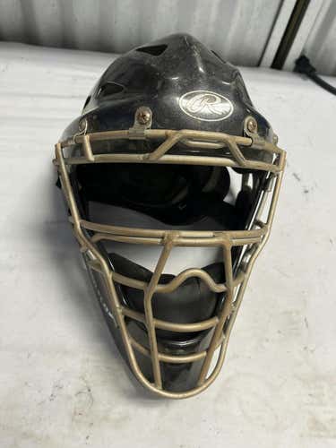 Used Rawlings Adult One Size Catcher's Equipment