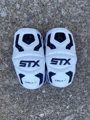Used STX cell IV elbow pads size small