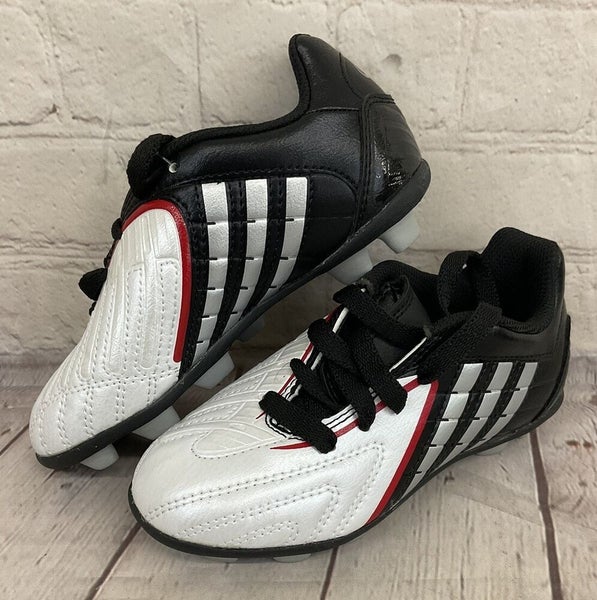 Adidas 038249 Predito PS TRX HG J Youth Soccer Cleats White Silver Black US 11K