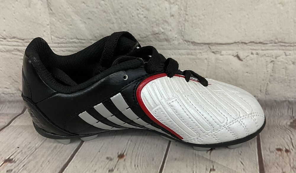 Adidas 038249 Predito PS TRX HG J Youth Soccer Cleats White Silver Black US 11K