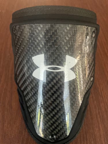 New Under Armour Elbow/arm guard