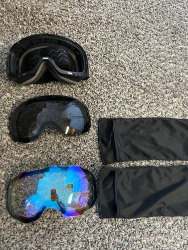 Ski Goggles - Interchangeable lenses