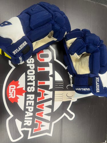 Willy Nylander Game Used Bauer 1S Toronto Maple Leafs Gloves