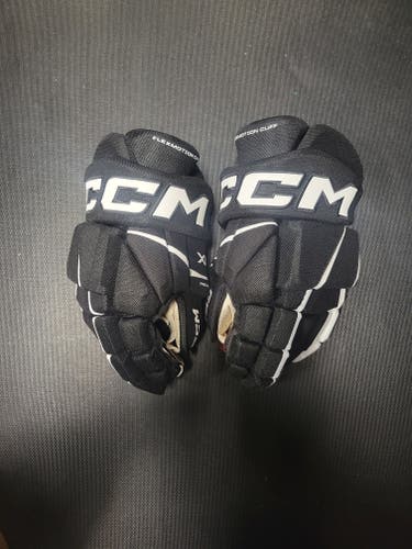 New Senior 14" CCM Tacks XF 80 Gloves Black/White