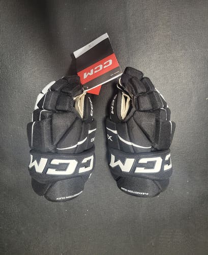 New Junior 12" CCM Tacks XF 80 Gloves Black/White