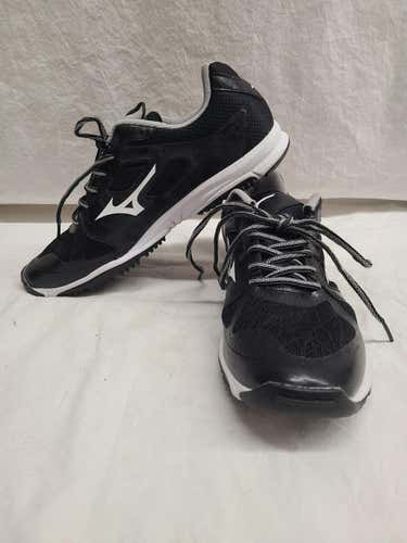 Used Mizuno Turf Shoes Senior 9 Baseball And Softball Cleats