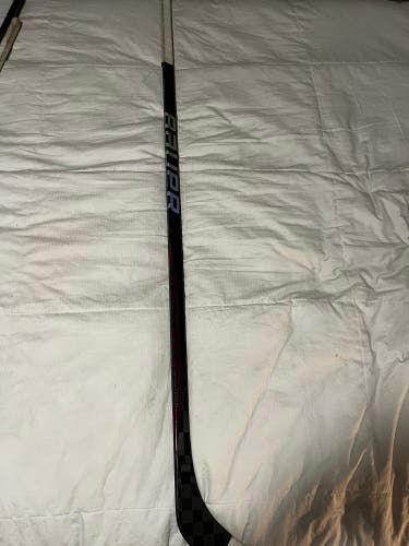 Used Bauer Left Hand P28 Supreme UltraSonic Hockey Stick