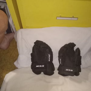 Used CCM Gloves