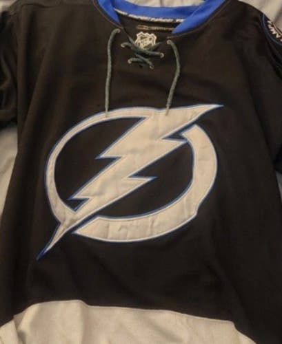 Tampa Bay Lightning jersey