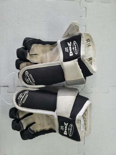 Used Vic 260 Pro 10" Hockey Gloves