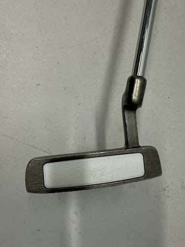 Used Tour Edge Hp Series 04 Blade Putters
