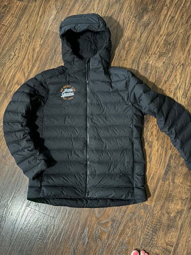 Little Caesars AAA Hockey Lululemon Jacket-men’s Small