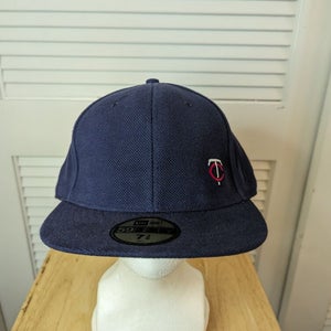 NWS Minnesota Twins Mini Logo New Era 59fifty 7 3/8 MLB