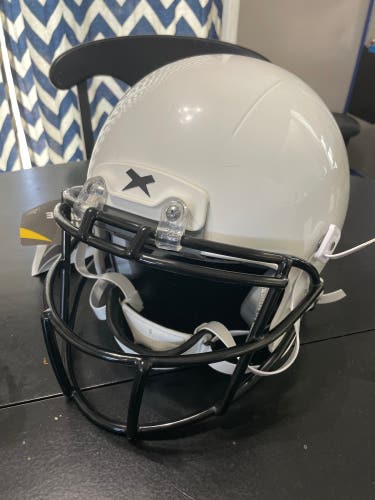 New Large Xenith X2E+ Helmet