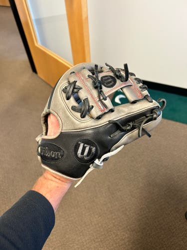 Wilson A2K 1788 RHT 11.25” Baseball Glove