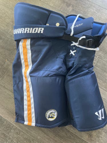 NEW Warrior Whitby Fury Jr A large pants