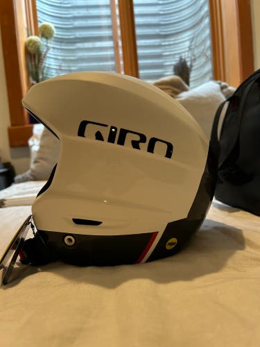 New Giro Advanced mips Helmet FIS Legal