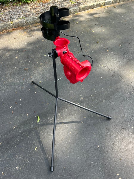 Pitching/ Ground Ball Machine