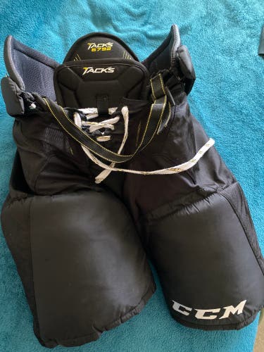 Used Senior CCM Tacks 6792 Hockey Pants