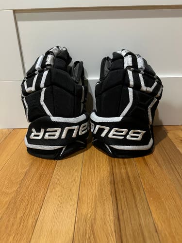 Used Bauer Supreme TotalOne MX3 Gloves 13"