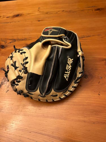 Used  Catcher's 33" Cm33 Baseball Glove