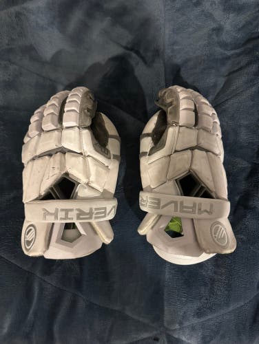 Maverick M4 Goalie Gloves