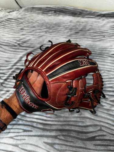 Wilson A2K Infielder Baseball Glove 11.75" Pro-Stock Spin Control