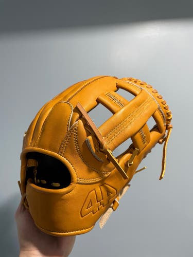 Used 2022 Infield 11.75" Baseball Glove