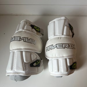 Lightly Used Maverik M4 Arm Pads