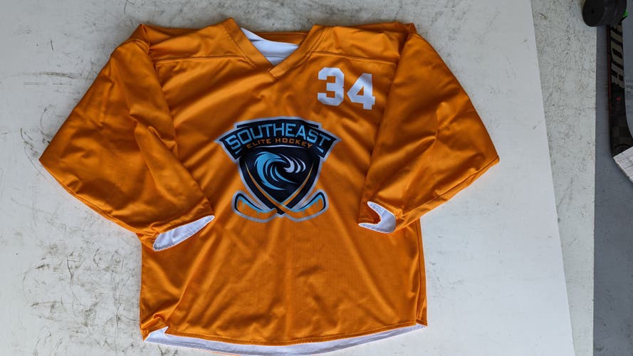 Reversible Southeast Elite Hockey Jersey - Orange and White - Size Adult Small