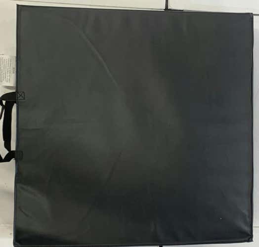 Used Tri-fold Matl Exercise & Fitness Accessories
