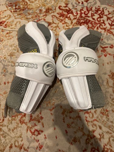 Lacrosse men’s elbow Pad