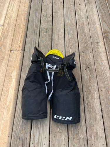 Used Senior Medium CCM Tacks 9060 Hockey Pants