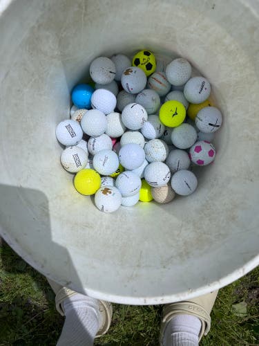 100 Slightly Used Golf Balls