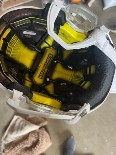 Adult Small Bauer White Hockey Helmet