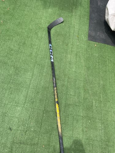 New Senior CCM Right Handed P29 Super Tacks AS-V Pro Hockey Stick