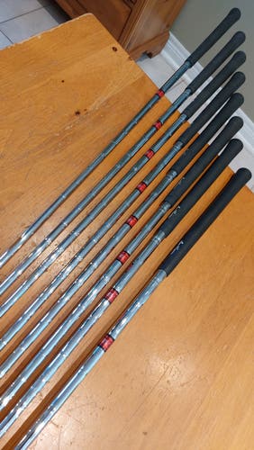 Ben Hogan Edge CFT RH Irons (3-E) Set Stiff (#4) APEX Steel Shafts