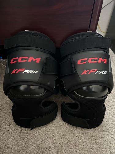 CCM Pro Knee Protectors