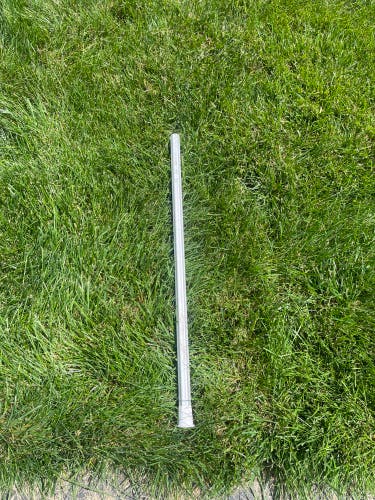 Used lacrosse shaft