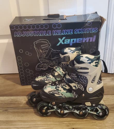 New Xaperni Adjustable 4-8 Camo Inline Skates