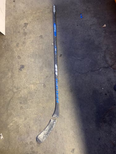 Broken Used Senior Bauer Right Handed P92  Nexus 7000 Hockey Stick