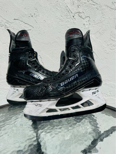 Used Senior Bauer Regular Width   7 Supreme Mach Hockey Skates