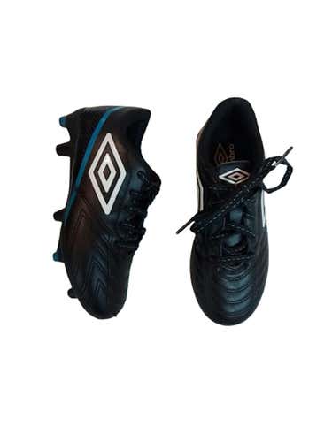 Used Umbro Youth 10.0 Cleat Soccer Outdoor Cleats
