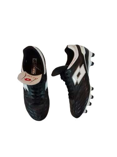 Used Umbro Senior 6 Cleat Soccer Outdoor Cleats