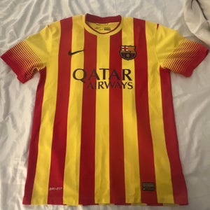 Used Medium Men's Nike Jersey