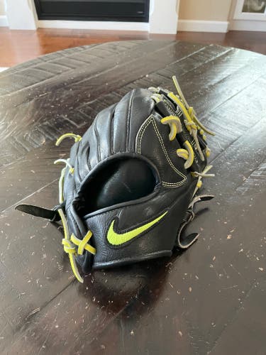 Nike Shado Edge 11.5” Baseball Glove