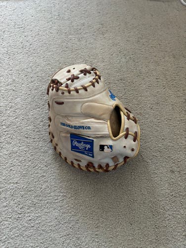 34" Heart of the Hide Baseball Glove