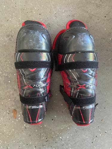 Used Youth Bauer 11  Vapor Shin Pads