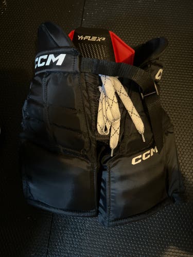Used Large CCM YFLEX Hockey Goalie Pants