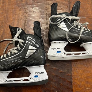 Used True Hzrdus Pro Hockey Skates